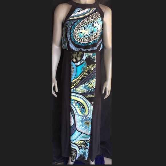 Dress - Picture 1 of 2